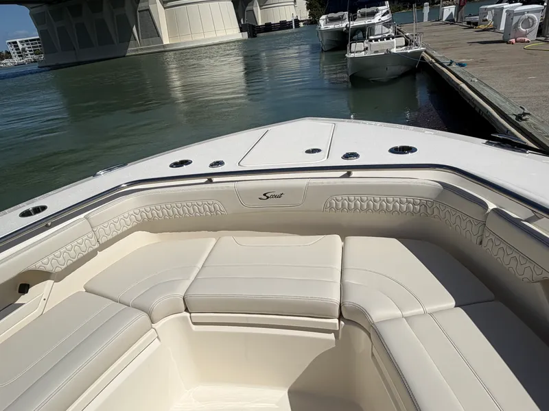 Slide: The Image of Scout 288 LXF 2026 - 15