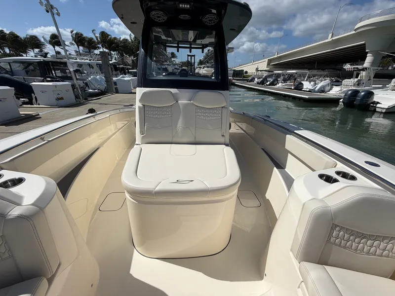 Slide: The Image of Scout 288 LXF 2026 - 18