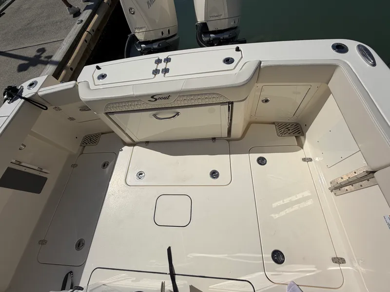 Slide: The Image of Scout 288 LXF 2026 - 31
