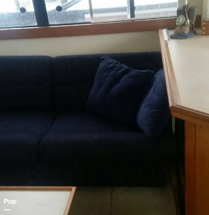 Slide: The Image of 1995 Bayliner 4587 Cockpit Motor Yacht for sale in Seward, AK - 19