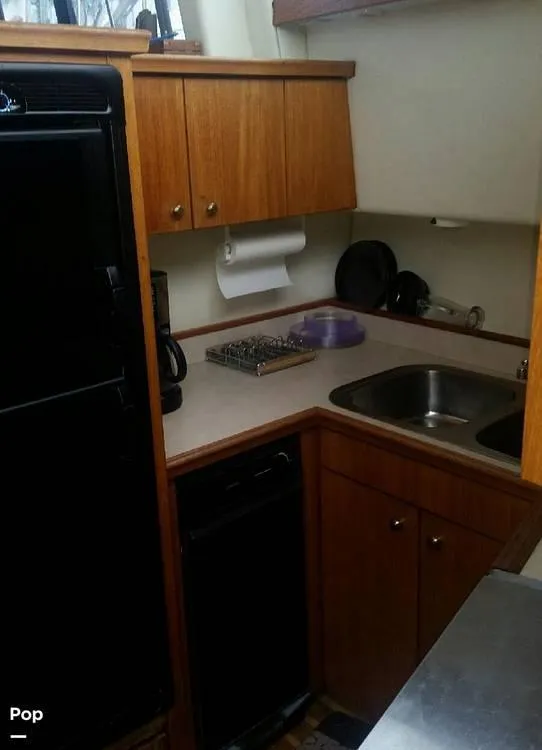 Slide: The Image of 1995 Bayliner 4587 Cockpit Motor Yacht for sale in Seward, AK - 21