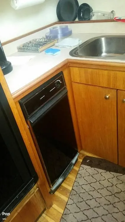 Slide: The Image of 1995 Bayliner 4587 Cockpit Motor Yacht for sale in Seward, AK - 25