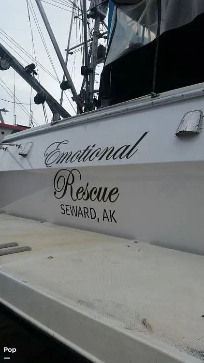 Slide: The Image of 1995 Bayliner 4587 Cockpit Motor Yacht for sale in Seward, AK - 9