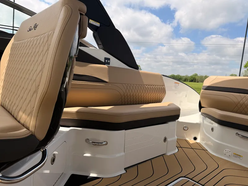 Slide: The Image of Sea Ray SLX 280 2026 - 9