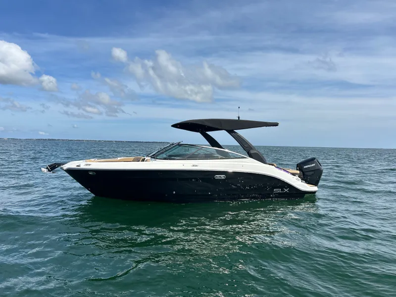 Slide: The Image of Sea Ray SLX 260 Outboard 2026 - 2