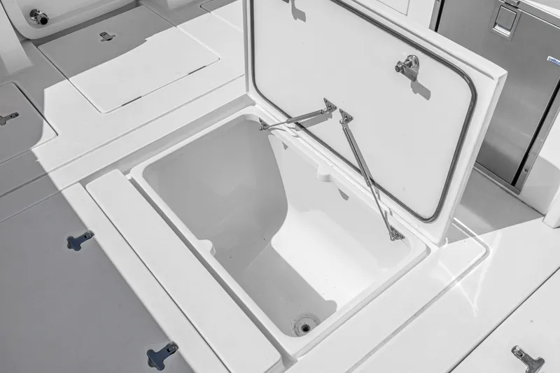Slide: The Image of Intrepid 375 NOMAD 2021 - 10