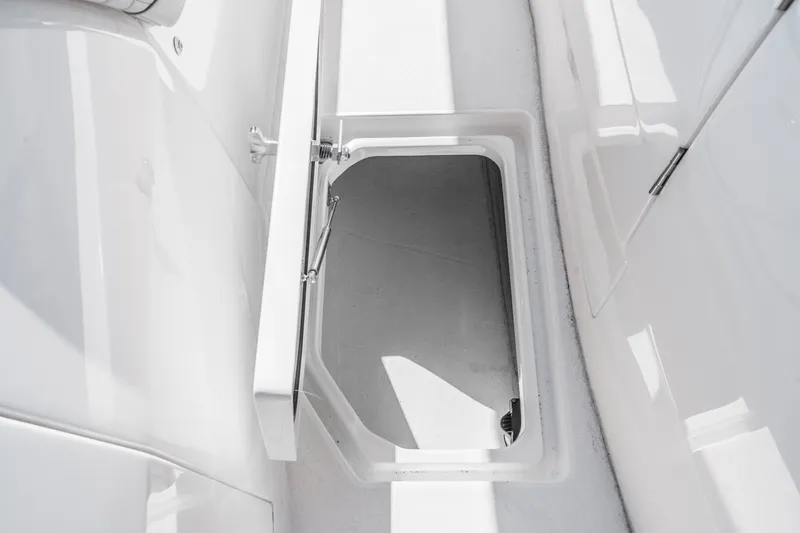 Slide: The Image of Intrepid 375 NOMAD 2021 - 3