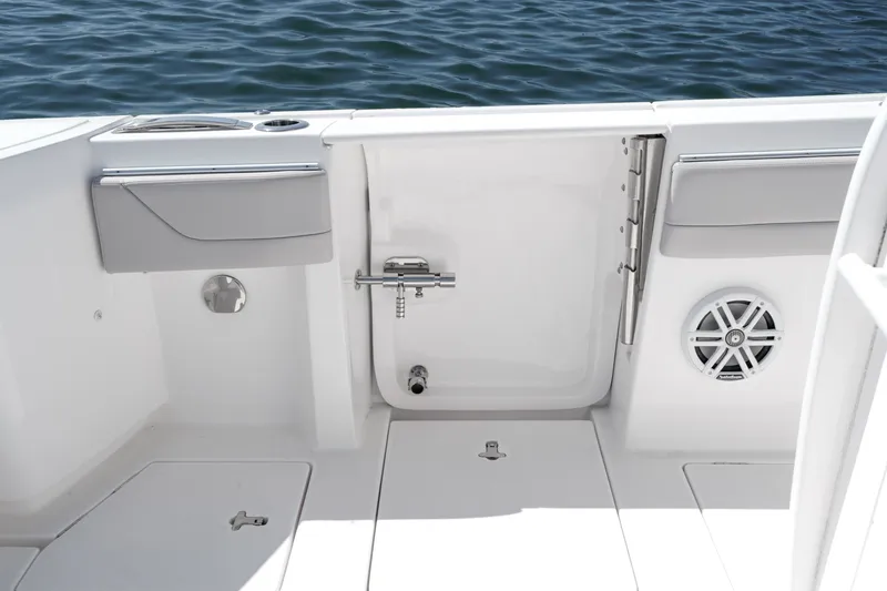Slide: The Image of Intrepid 375 NOMAD 2021 - 15