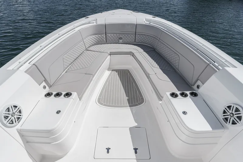 Slide: The Image of Intrepid 375 NOMAD 2021 - 24