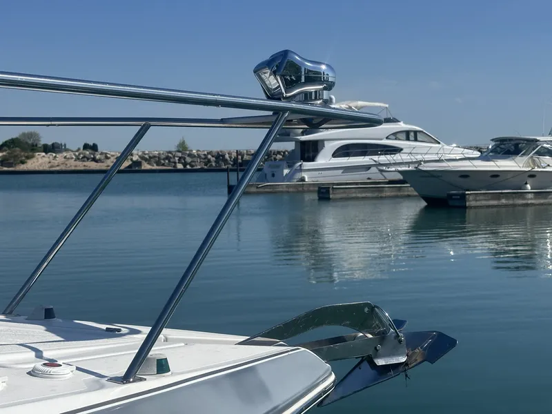 Slide: The Image of Cruisers 380 EXPRESS 2016 - 4