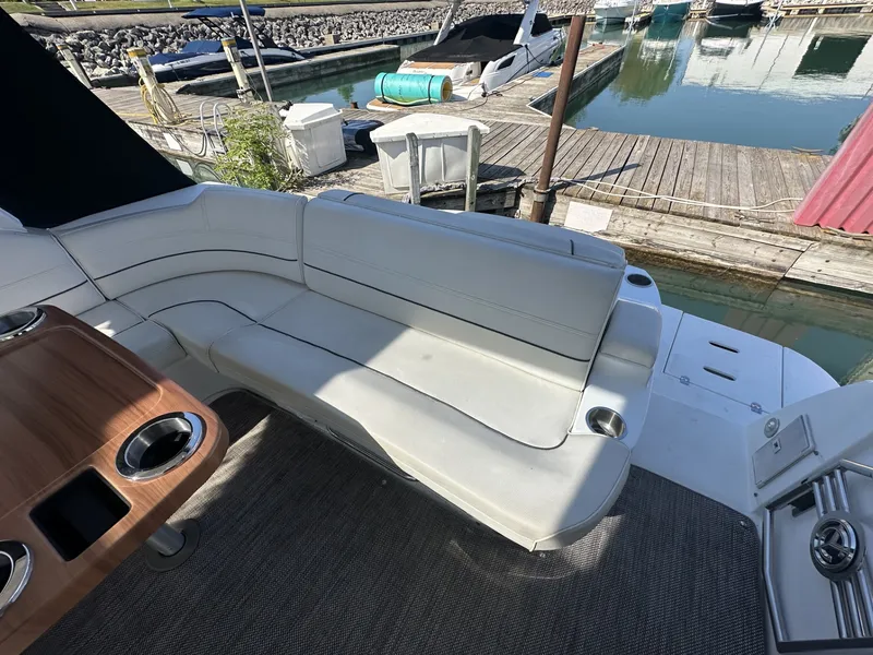 Slide: The Image of Cruisers 380 EXPRESS 2016 - 56