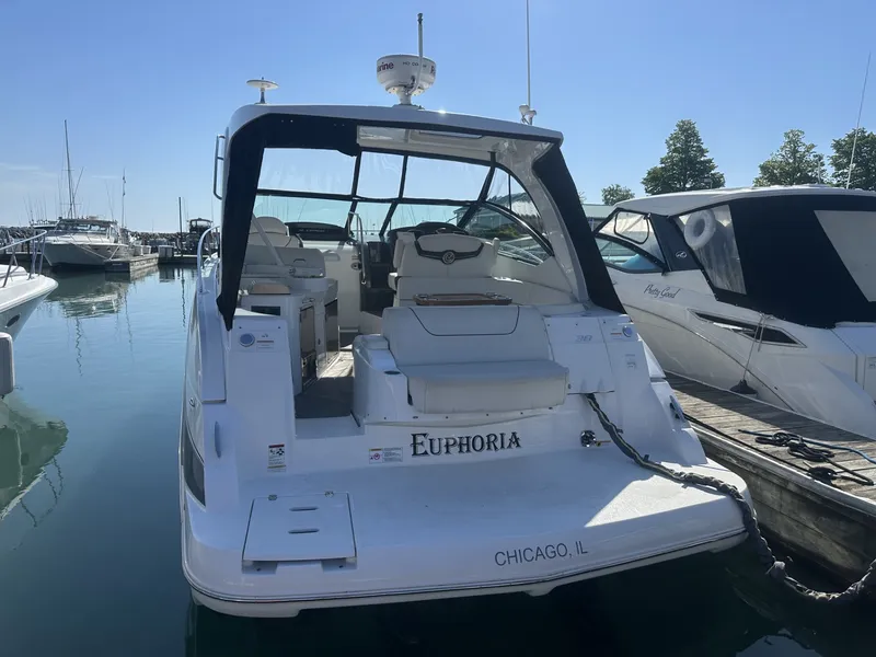 Slide: The Image of Cruisers 380 EXPRESS 2016 - 8