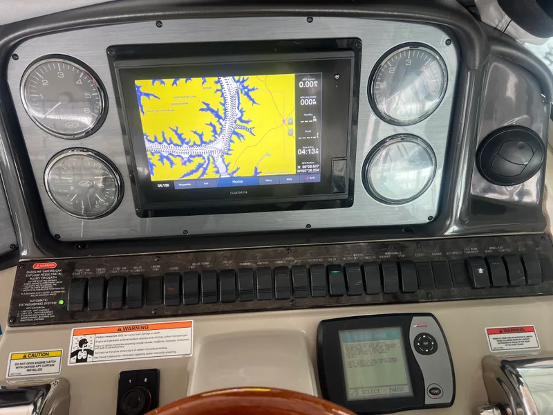 Slide: The Image of Sea Ray 44 SUNDANCER 2007 - 24