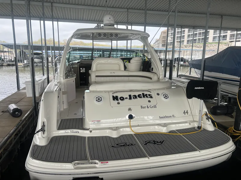 Slide: The Image of Sea Ray 44 SUNDANCER 2007 - 27