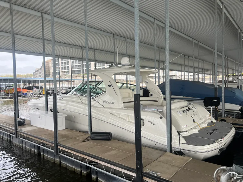 Slide: The Image of Sea Ray 44 SUNDANCER 2007 - 28