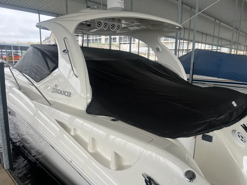 Slide: The Image of Sea Ray 44 SUNDANCER 2007 - 8