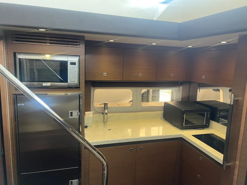 Slide: The Image of Sea Ray 510 SUNDANCER 2015 - 24