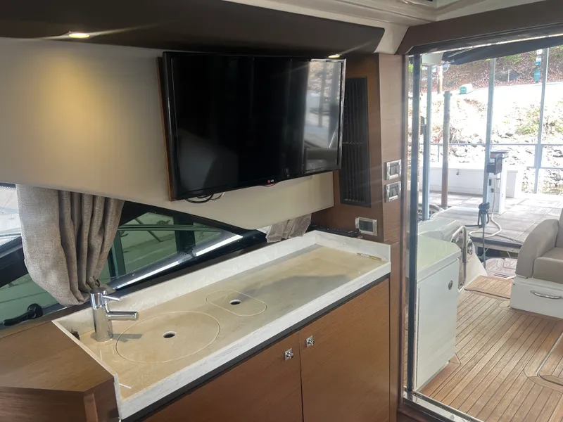 Slide: The Image of Sea Ray 510 SUNDANCER 2015 - 16
