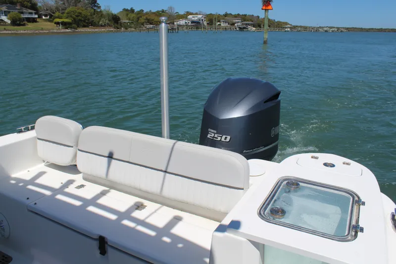 Slide: The Image of Sea Fox 248 COMMANDER 2021 - 15