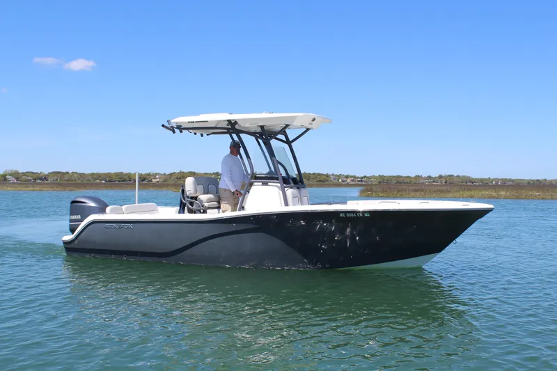 Slide: The Image of Sea Fox 248 COMMANDER 2021 - 4
