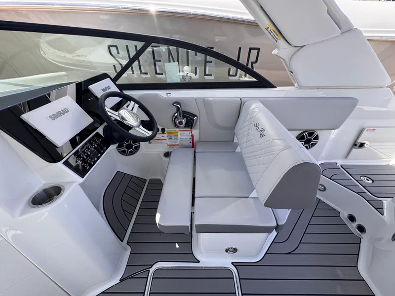 Slide: The Image of Sea Ray SDX 230 Outboard 2026 - 12