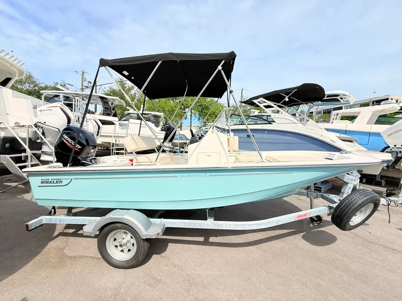 The Image of Boston Whaler 150 Montauk 2026 - 0