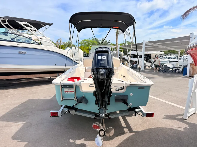 Slide: The Image of Boston Whaler 150 Montauk 2026 - 10
