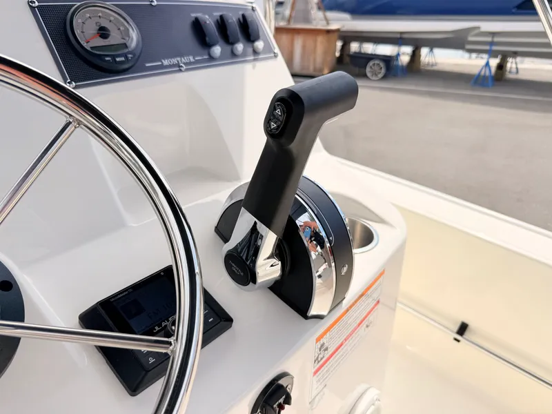 Slide: The Image of Boston Whaler 150 Montauk 2026 - 21