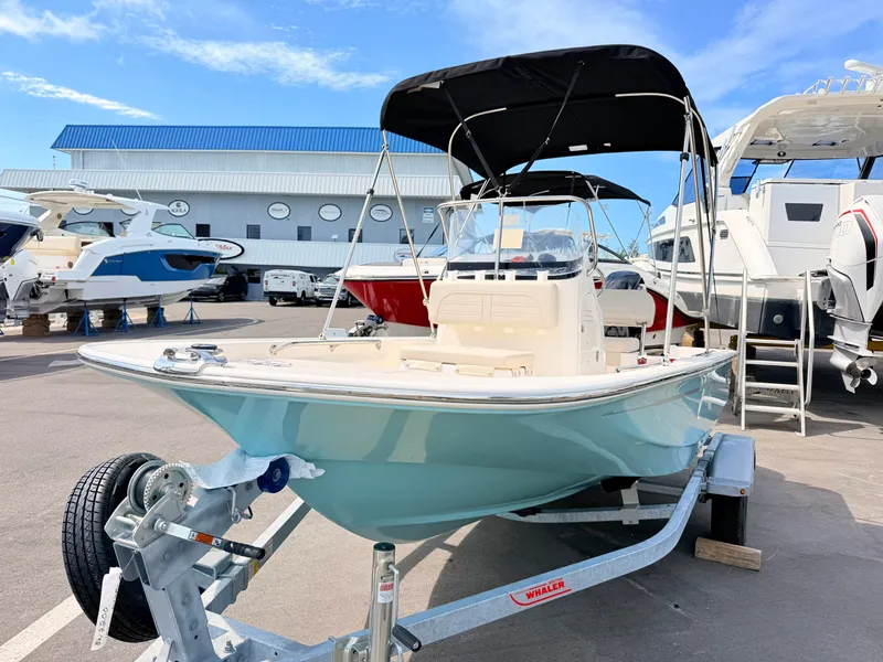 Slide: The Image of Boston Whaler 150 Montauk 2026 - 5