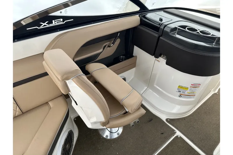Slide: The Image of Sea Ray 250 SLX 2017 - 22