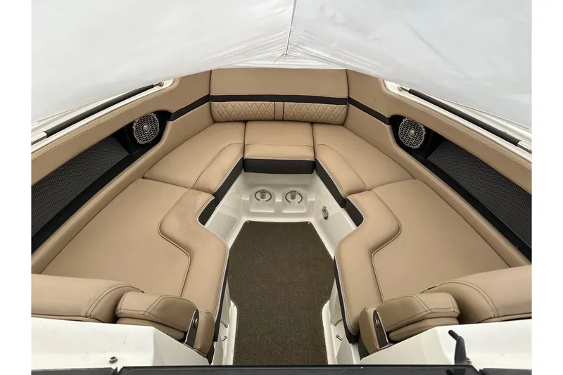 Slide: The Image of Sea Ray 250 SLX 2017 - 24