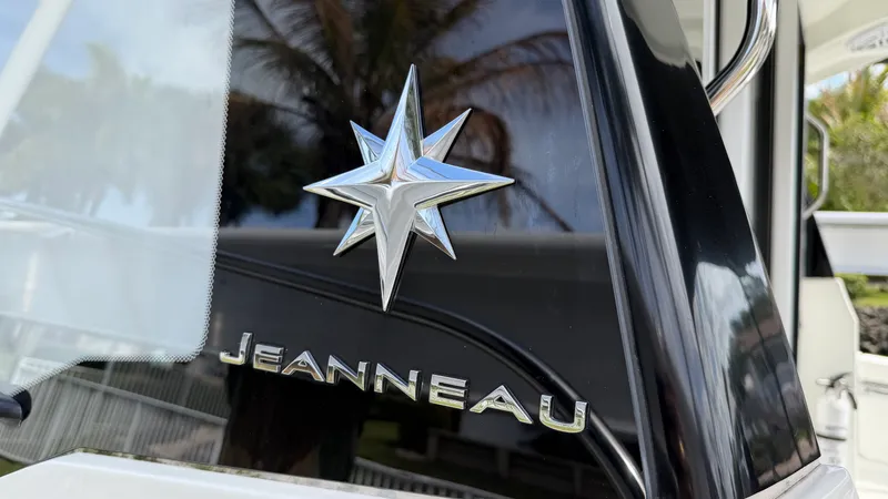 Slide: The Image of Jeanneau NC 795 SERIES 2 2024 - 7