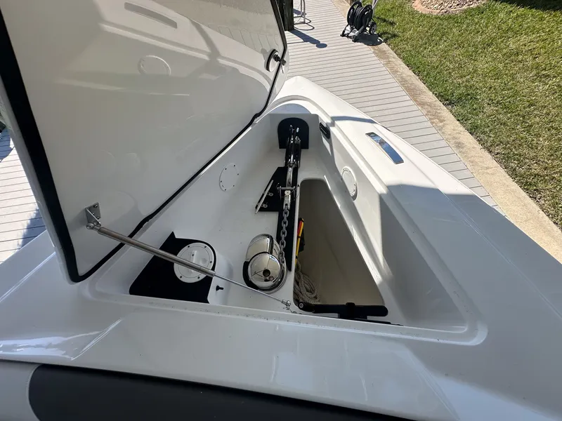 Slide: The Image of Nor-Tech 340 SPORT 2025 - 22
