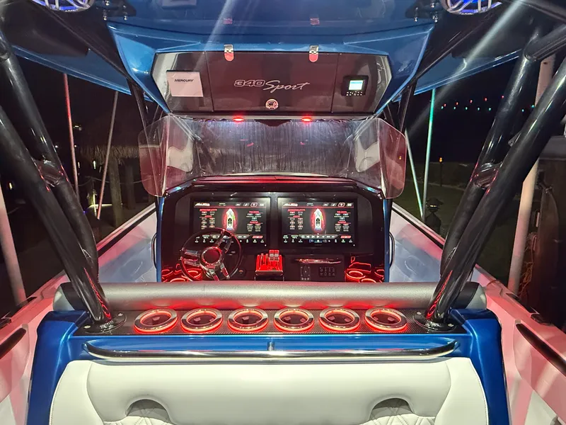 Slide: The Image of Nor-Tech 340 SPORT 2025 - 31
