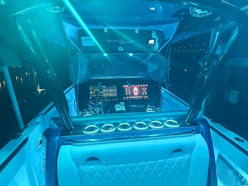 Slide: The Image of Nor-Tech 340 SPORT 2025 - 38