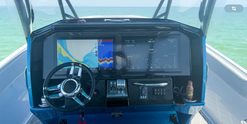 Slide: The Image of Nor-Tech 340 SPORT 2025 - 8