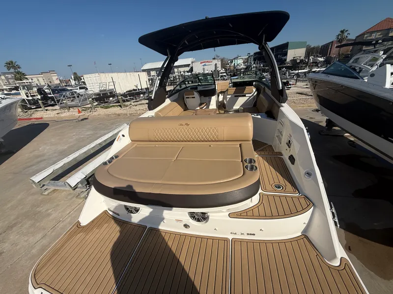 Slide: The Image of Sea Ray 280 SLX 2019 - 9