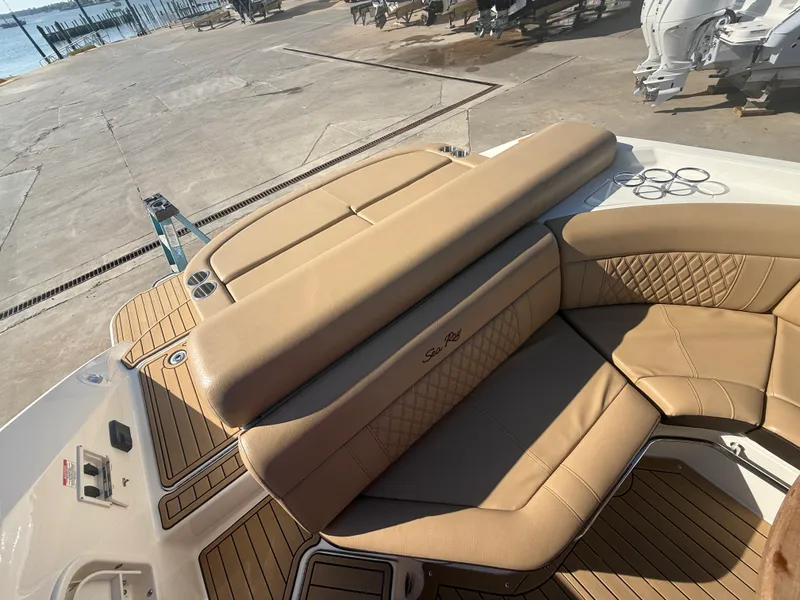 Slide: The Image of Sea Ray 280 SLX 2019 - 12
