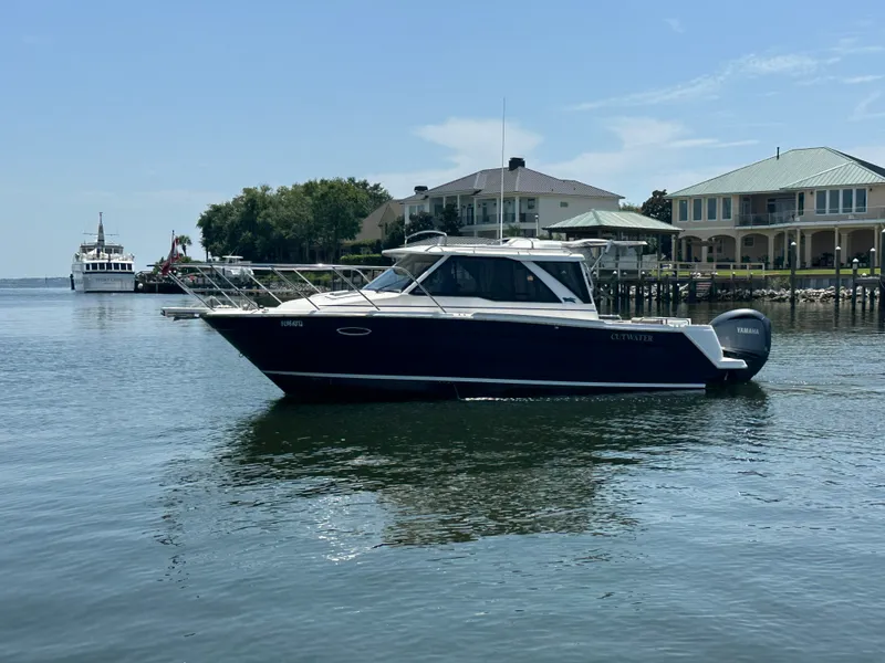 The Image of Cutwater C-248 COUPE 2023 - 0