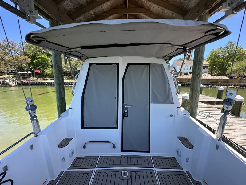Slide: The Image of Cutwater C-248 COUPE 2023 - 5