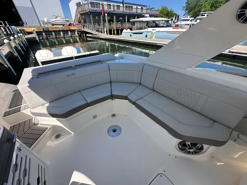 Slide: The Image of Sea Ray 310 SLX OB 2023 - 12