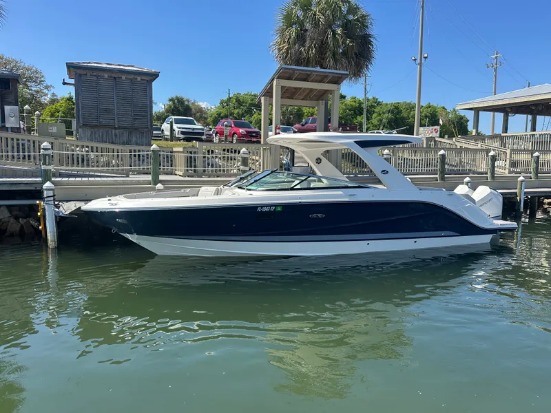Slide: The Image of Sea Ray 310 SLX OB 2023 - 2