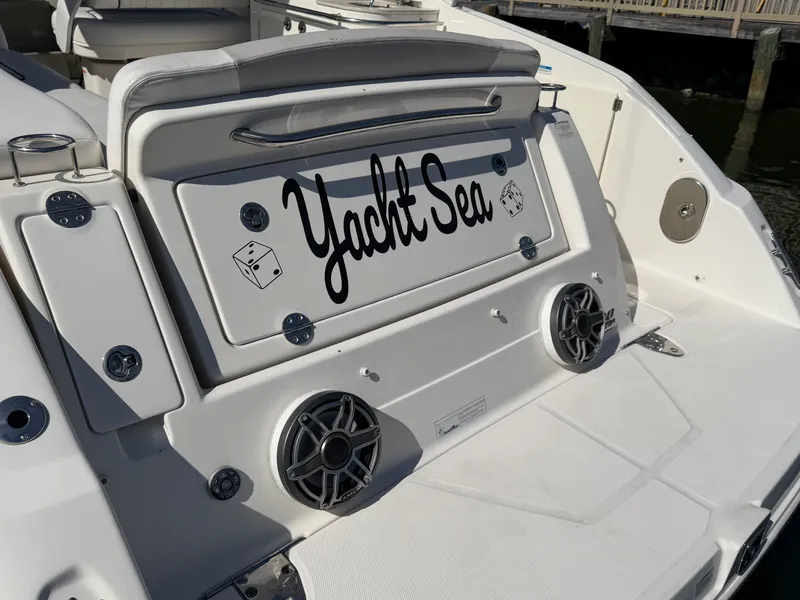 Slide: The Image of Sea Ray 280 SUNDANCER 2011 - 3