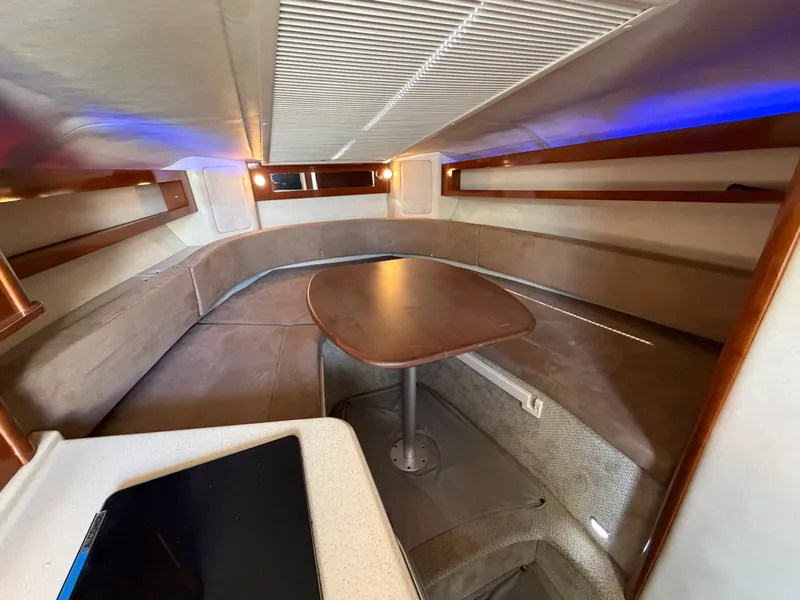 Slide: The Image of Sea Ray 280 SUNDANCER 2011 - 37