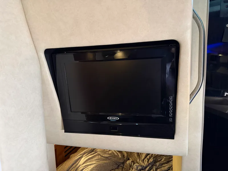 Slide: The Image of Sea Ray 280 SUNDANCER 2011 - 48