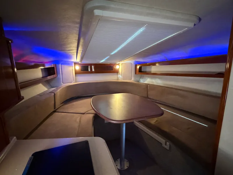 Slide: The Image of Sea Ray 280 SUNDANCER 2011 - 49