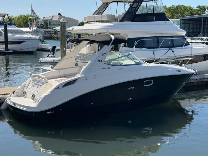 Slide: The Image of Sea Ray 280 SUNDANCER 2011 - 6