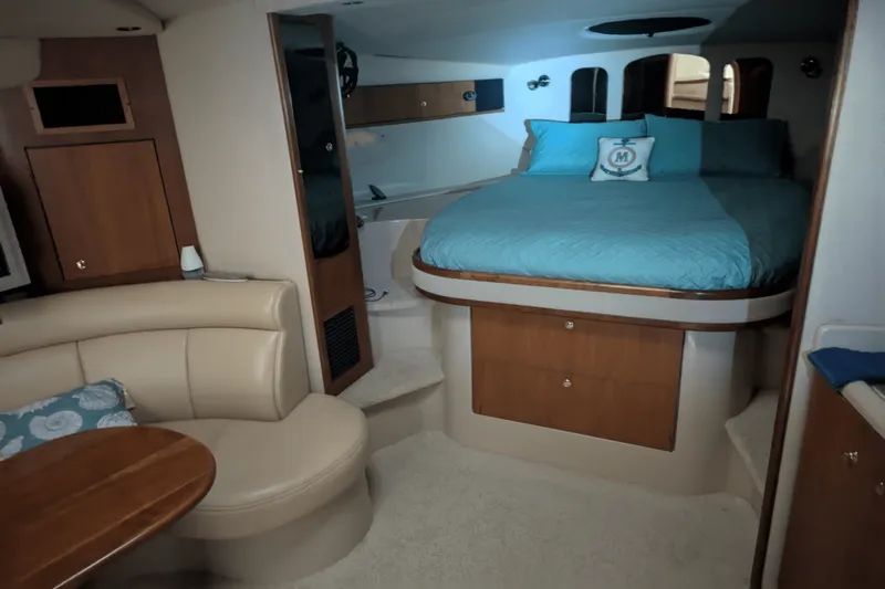 Slide: The Image of Cruisers 3870 EXPRESS 2001 - 20