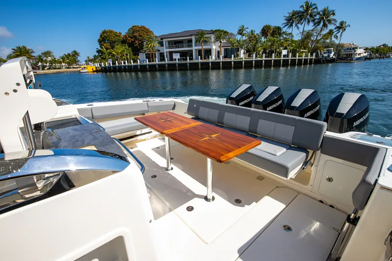 Slide: The Image of Boston Whaler 420 Outrage 2024 - 23