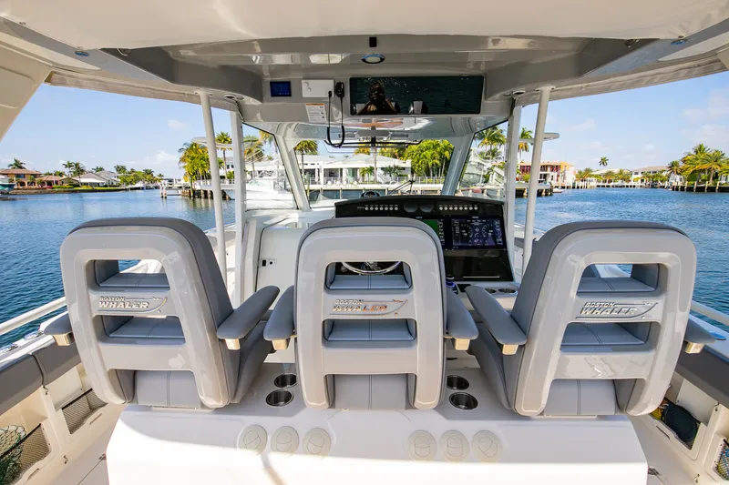 Slide: The Image of Boston Whaler 420 Outrage 2024 - 52